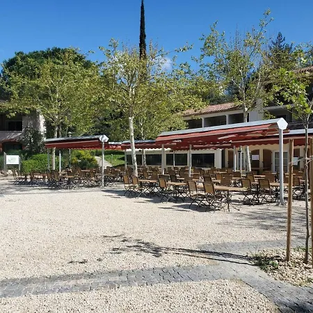Maison Duplex Avec Grande Terrace Dans Village De
