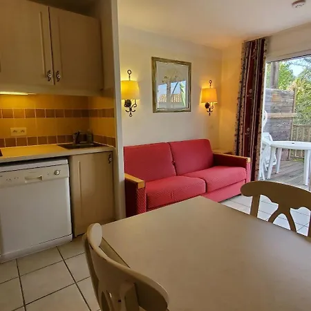 Hébergement de vacances Maison Duplex Avec Grande Terrace Dans Village De Grospierres